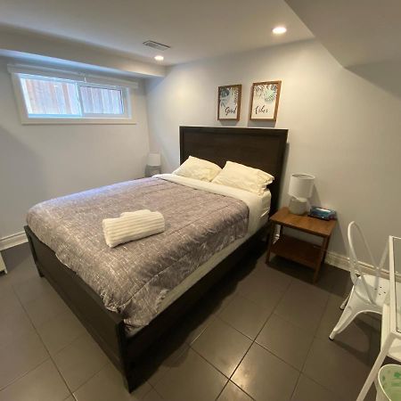 Yonge And Finch Subway !S Spacious And Modern Private Bd With Shared Bathroom Toronto Exterior foto
