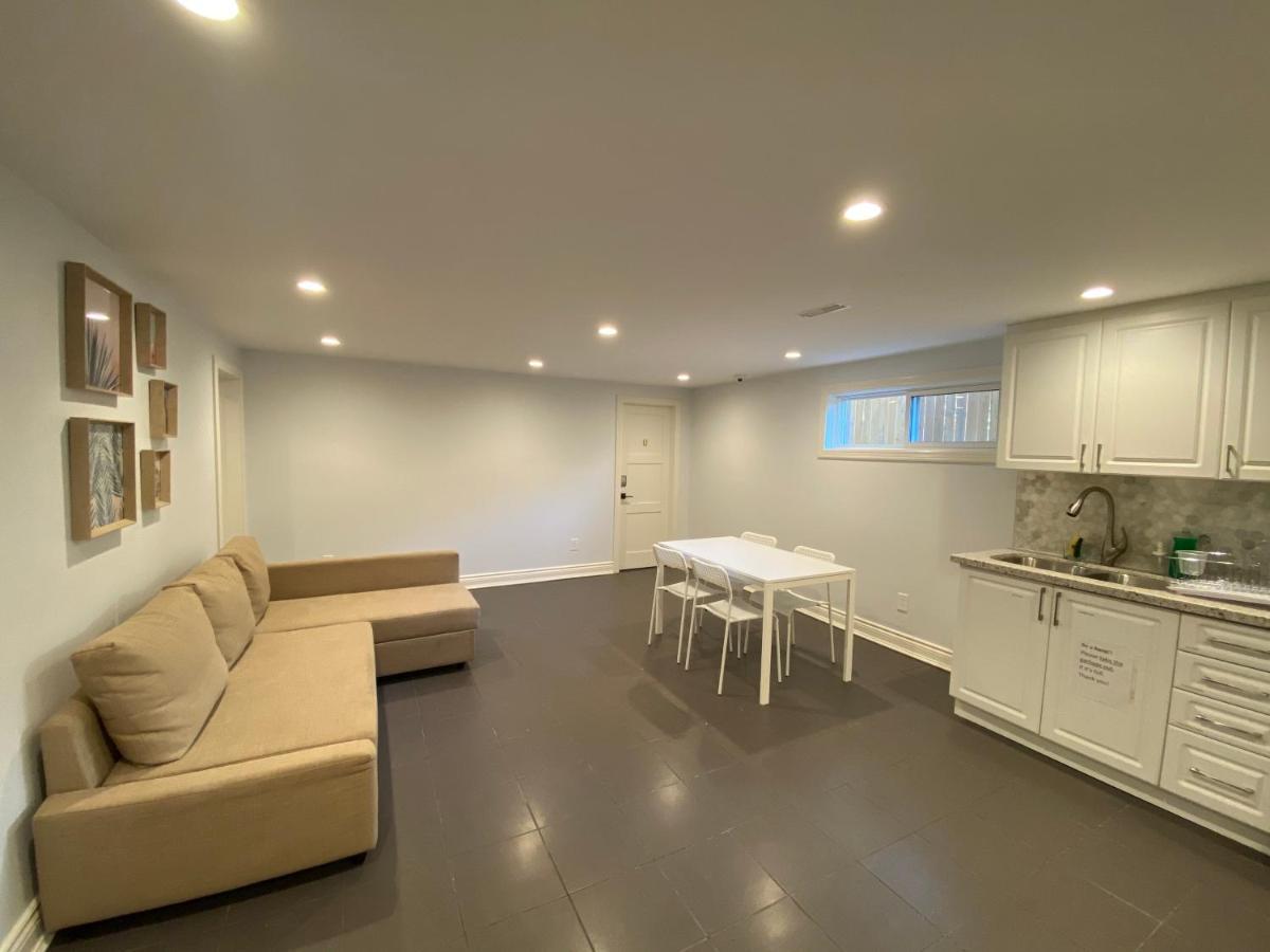 Yonge And Finch Subway !S Spacious And Modern Private Bd With Shared Bathroom Toronto Exterior foto
